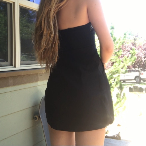 Mini Black Guess Dress - Picture 3 of 3